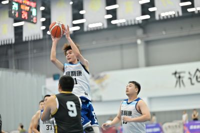 嵊州市首届职工富乐运动会篮球赛收官 bifa·必发队斩获季军